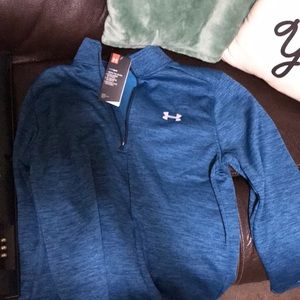 Brand new under armpit pull over